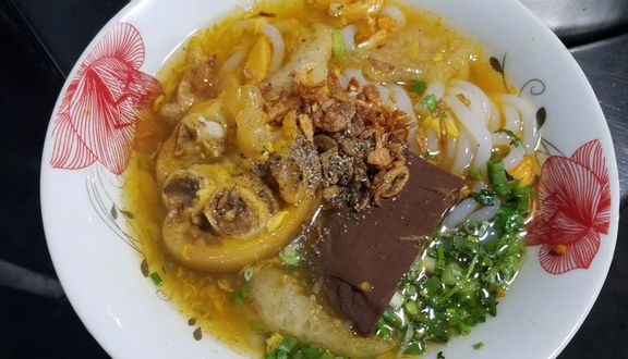 Bánh canh cua giò heo