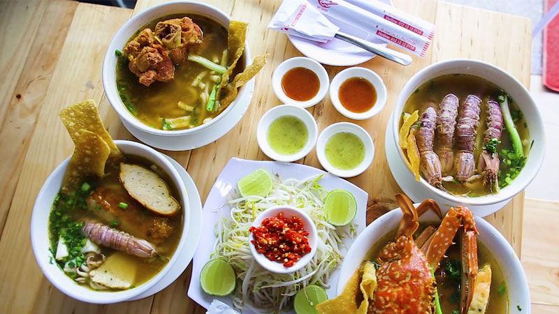 Tô thập cẩm tôm tích