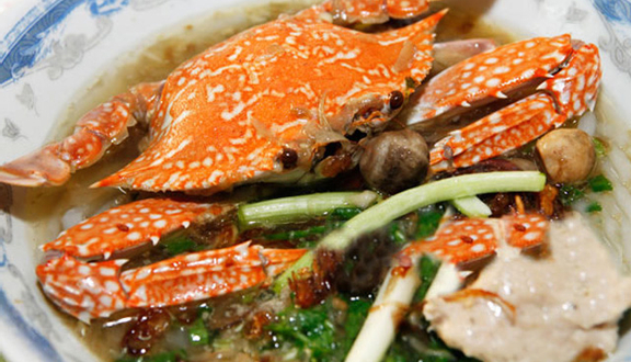 Bánh canh ghẹ nguyên con lớn