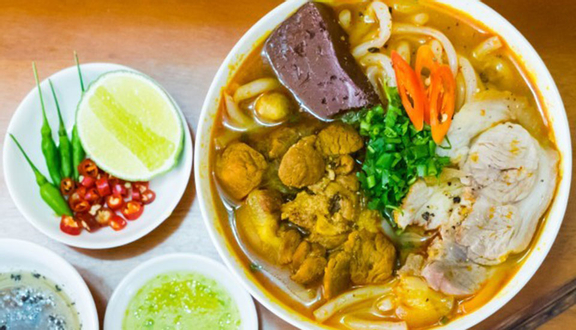 Bún mọc giò