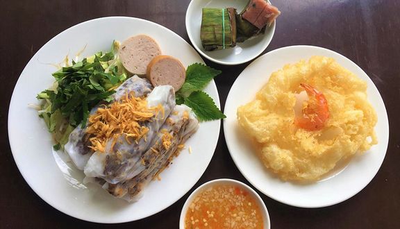 Bánh cuốn nhân thập cẩm