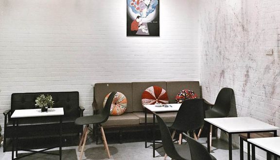 3.NHU Coffee & Tea