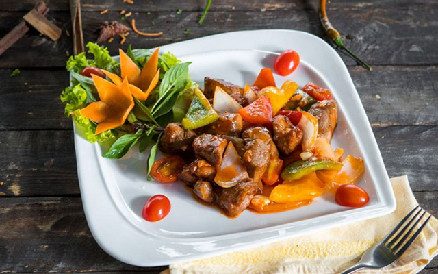 Cơm Bò Lúc Lắc