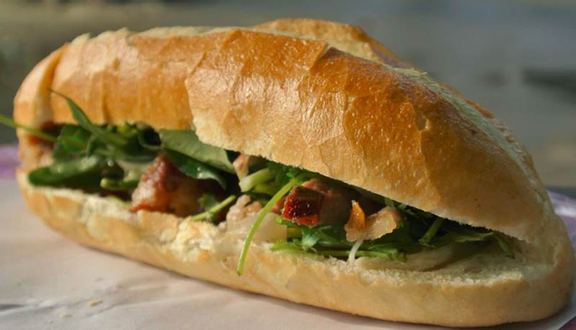 Bánh mì thịt nướng