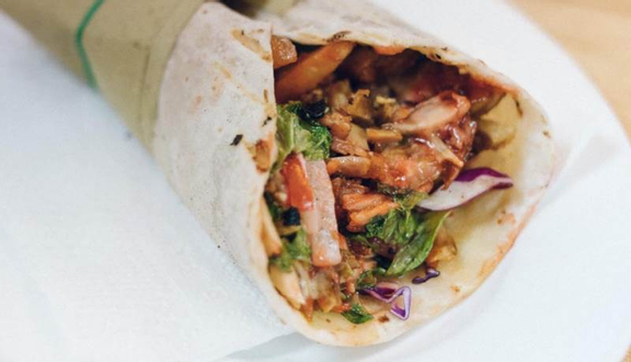 Kebab thịt + xúc xích