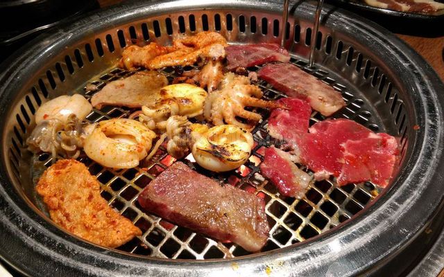 Yaki BBQ Hoa Mộc Lan