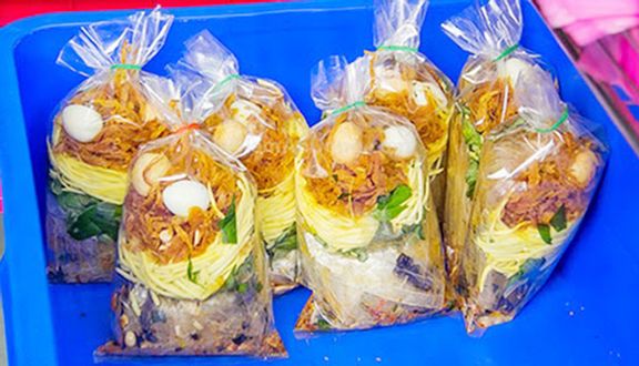 Khô gà trộn