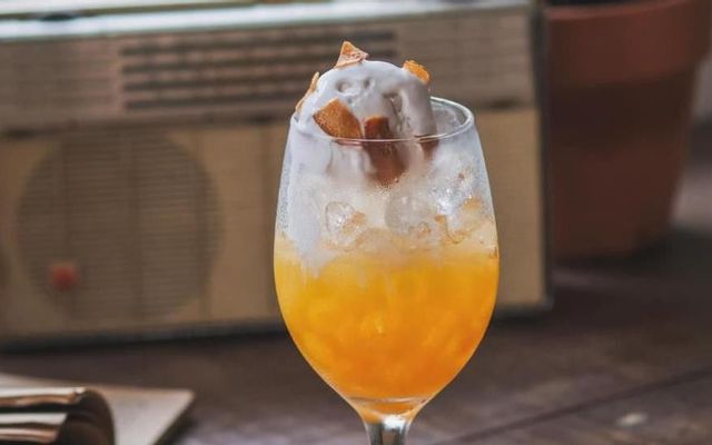 Vừng Ơi Mở Ra Cafe - Trần Quốc Thảo