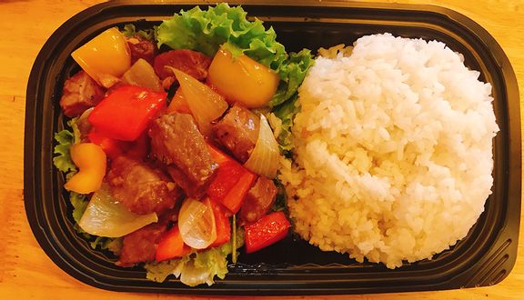 Cơm canh chua đầu cá lóc