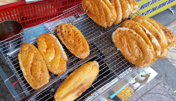 Vũ - Bánh Mì Nướng Muối Ớt