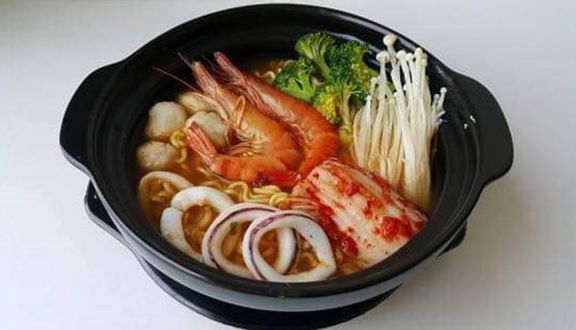 Mì kim chi thập cẩm