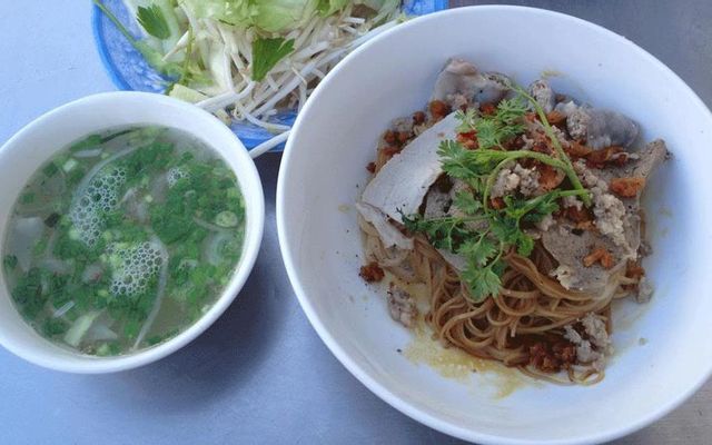 Vĩnh Kí - Hủ Tiếu & Mì Trộn