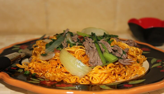 Cơm chiên bò xào