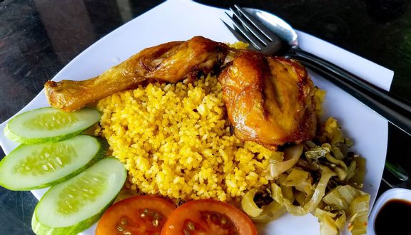 Vân Ngọc 6 - Cơm Chiên Gà Xối Mỡ