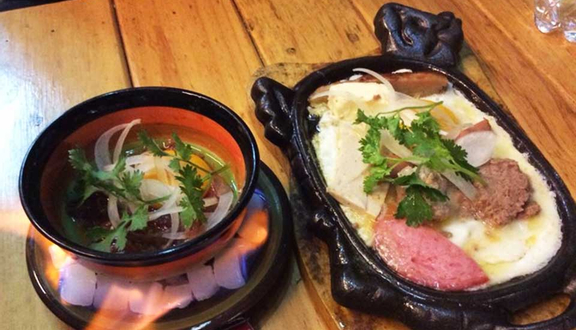 Bít tết + trứng
