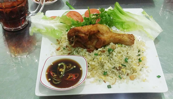 Út Mập - Cơm Gà Xối Mỡ & Cơm Tấm Long Xuyên