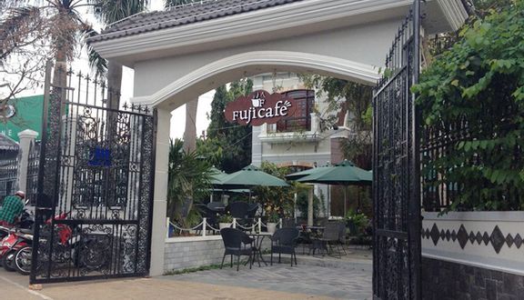 Up Fufi Cafe