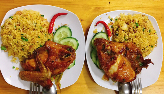 Cơm gà xối mỡ