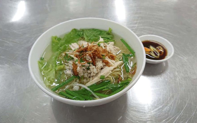 Mì Gà Tứ Quý