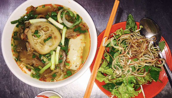 Bún riêu ốc