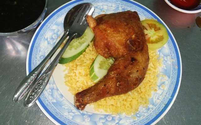 Tư Minh - Cơm Gà Xối Mỡ