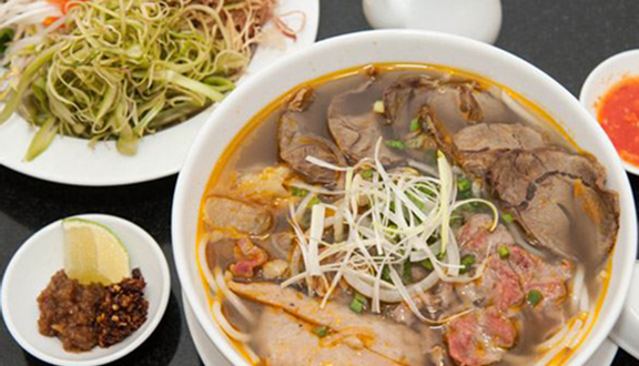 Bún bò Huế