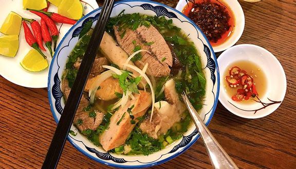Bún bò nạm