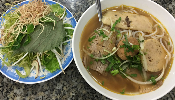 Bún bò sông hương