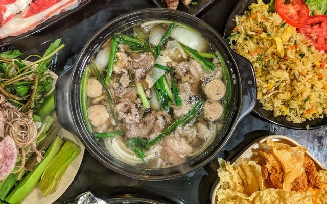 Trùm Lẩu
