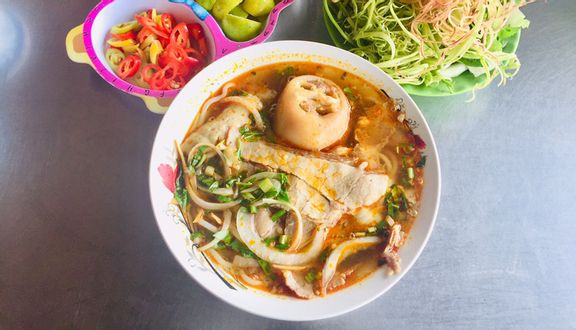 Combo Bún Bò Chả + Nước Sâm
