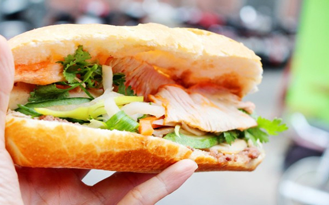 Bánh Mì Cô Trang