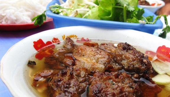 Bún chả đặc biệt