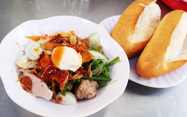 Bánh Mì Chấm - Đoàn Kết