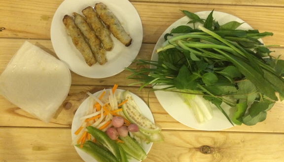 Trang - Đặc Sản Đà Lạt Nem Nướng