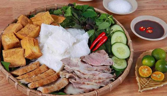 Bún thịt giò luộc