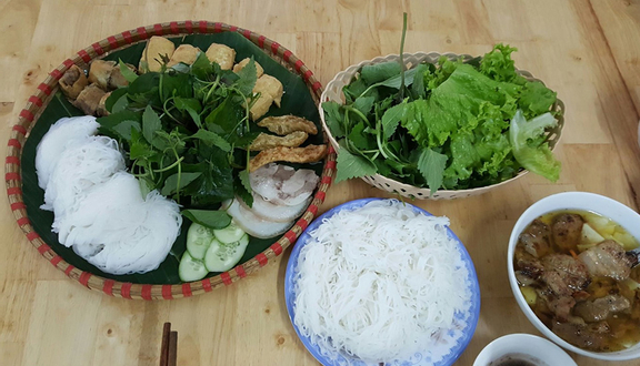 Bún đậu chả cốm