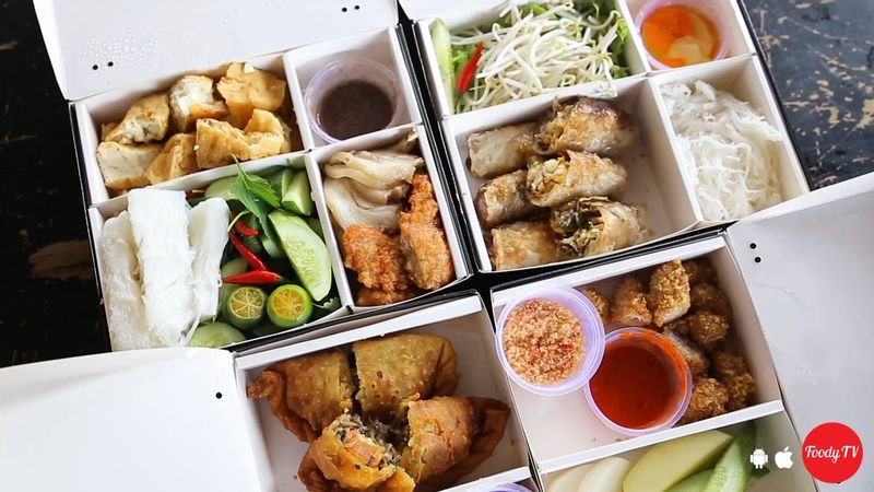 Ốc nhồi thịt hấp gừng