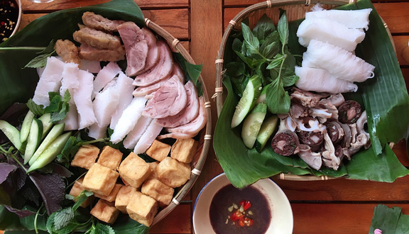 Bún đậu, thịt, chả cốm