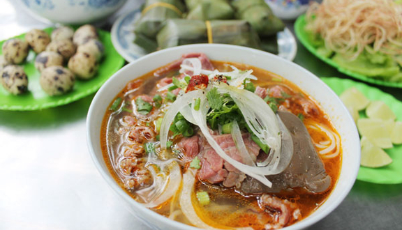 Bún bò nạm