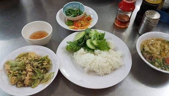 Thịt xào mắm ruốc