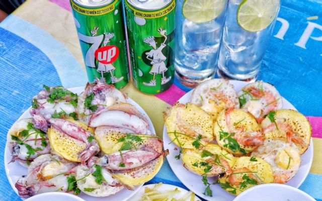 Bánh Căn Út Năm