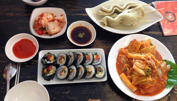 Tokbokki - Nguyễn Gia Trí