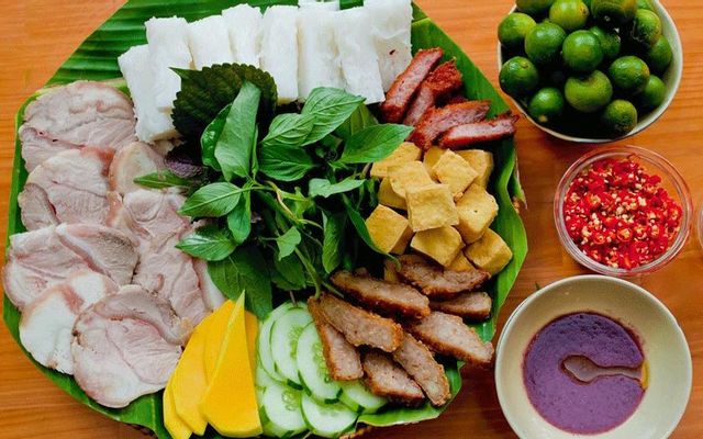 Bún đậu chả cốm