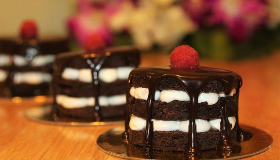 Tiệm Bánh May Pâtisserie
