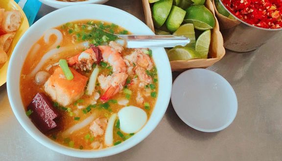 Bánh canh chỉ lấy cua
