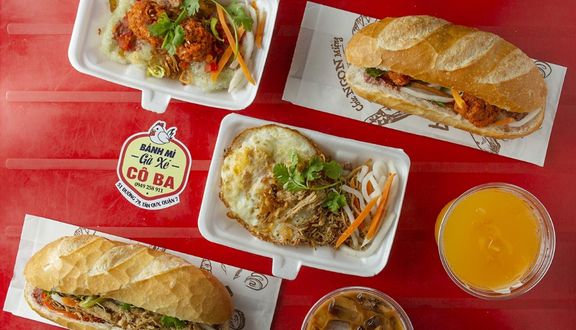 Bánh mì  Chå Lụa/ Sandwich with Pork Roll & Pate