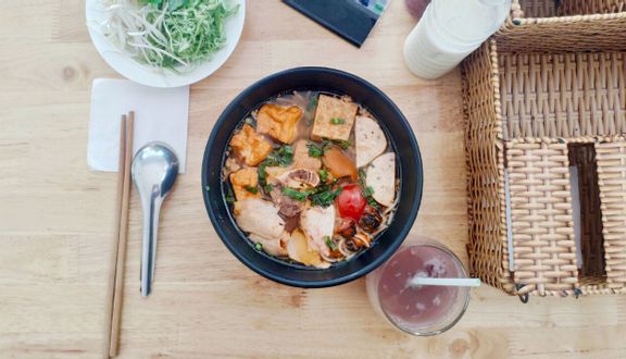 Bún riêu đặc biệt