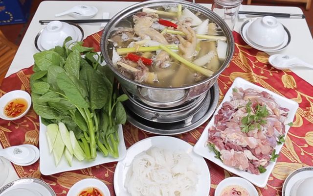 Nhà Hàng Thủy - Tôm Sauna