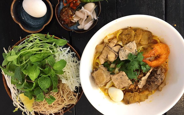 Thủy Lộc - Mì Quảng Gà Ta
