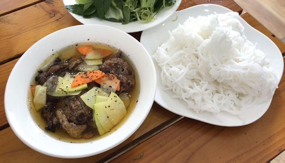 Thủy - Bún Chả Hà Nội